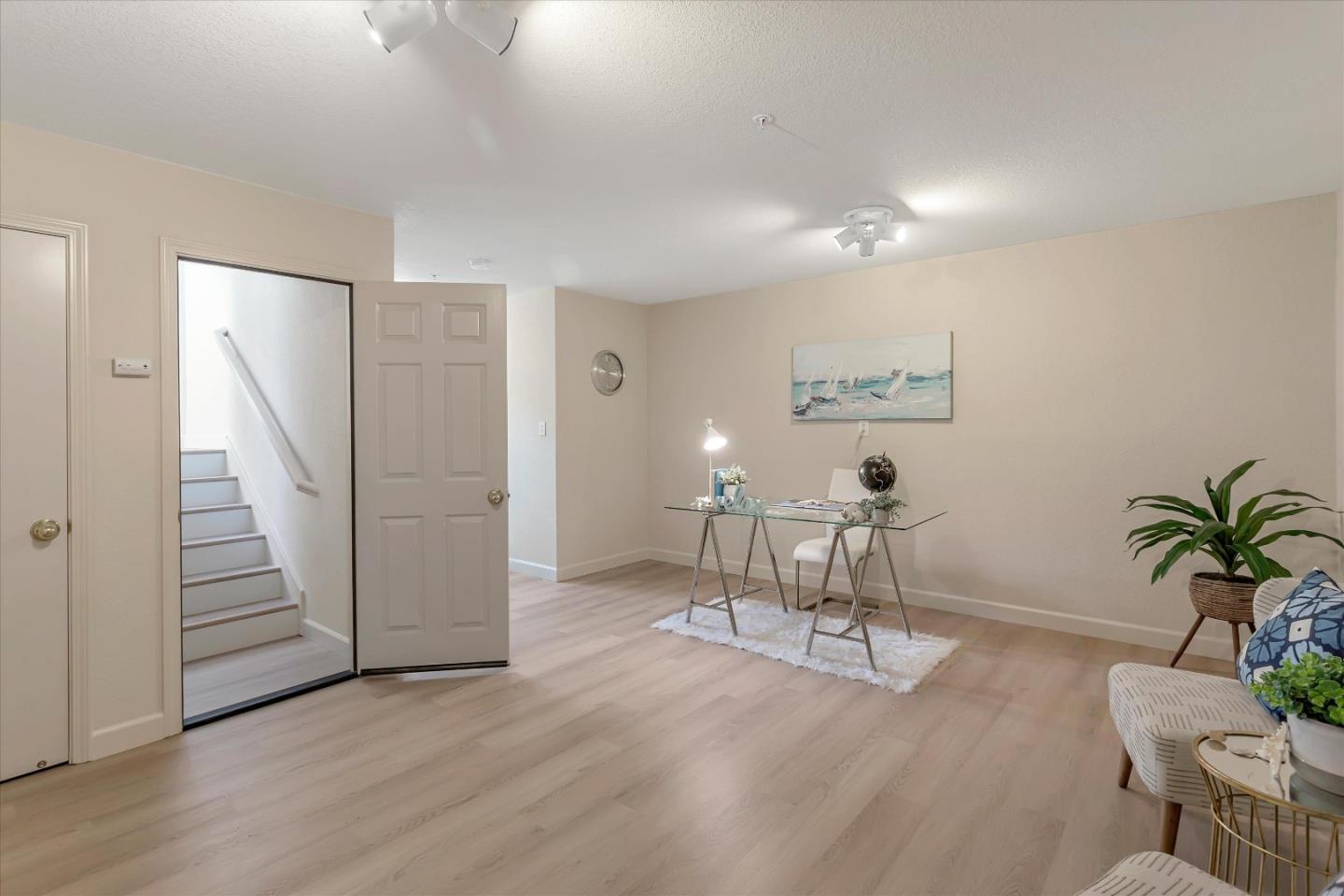 401 Camille CIR 11