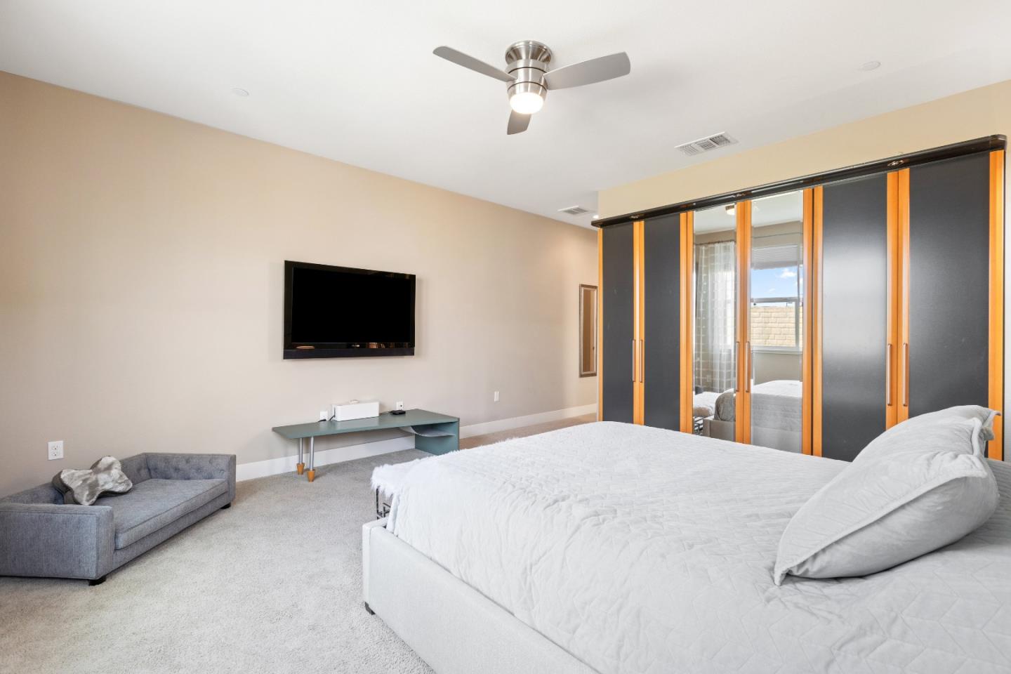 9820 Bobcat CT