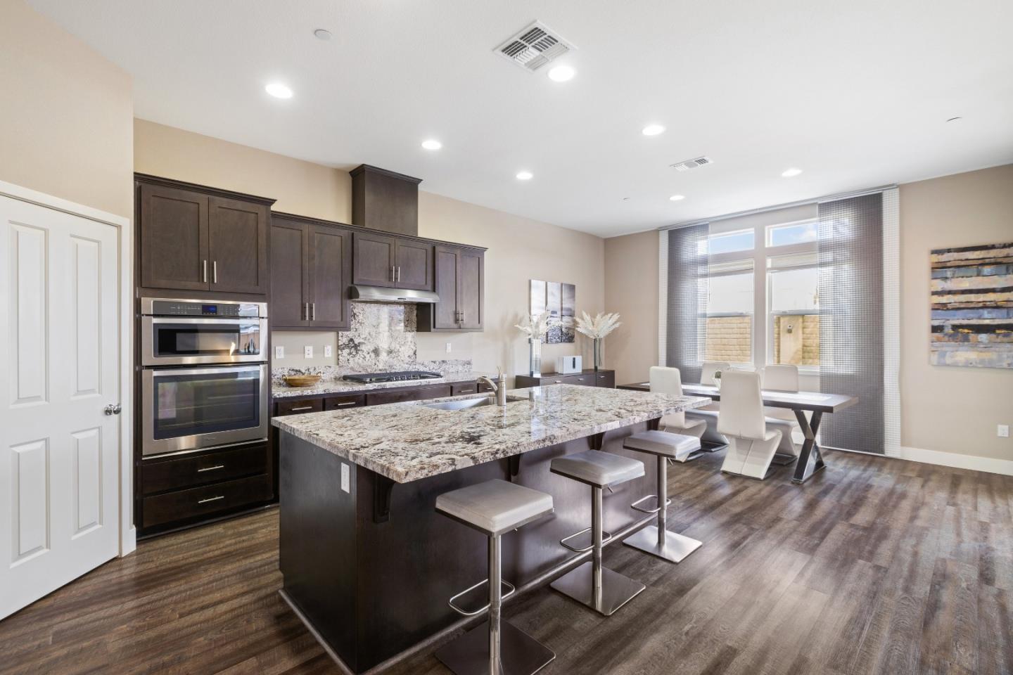 9820 Bobcat CT
