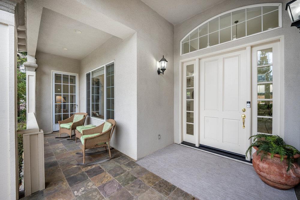 2360 Sunflower CIR