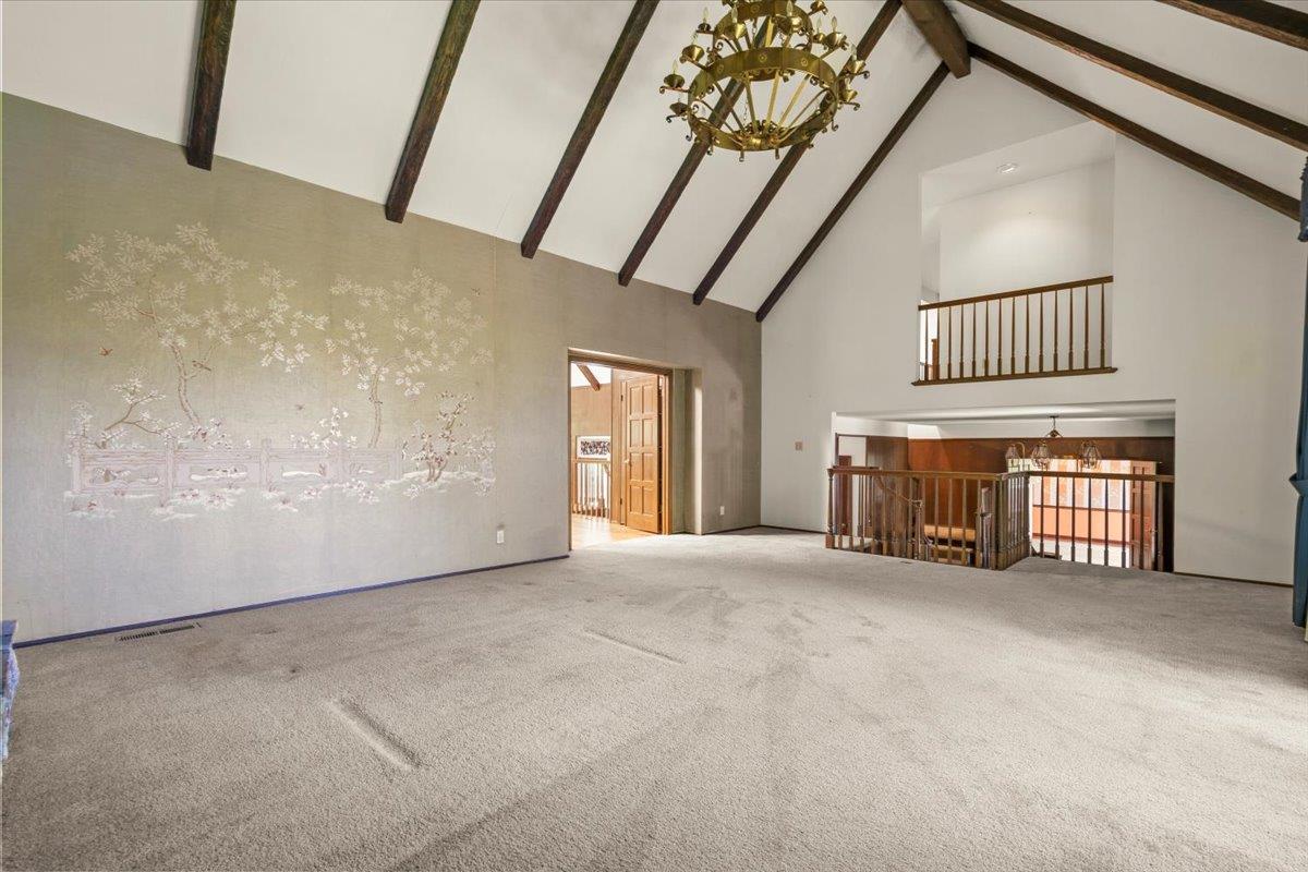 2155 Lilac Lane