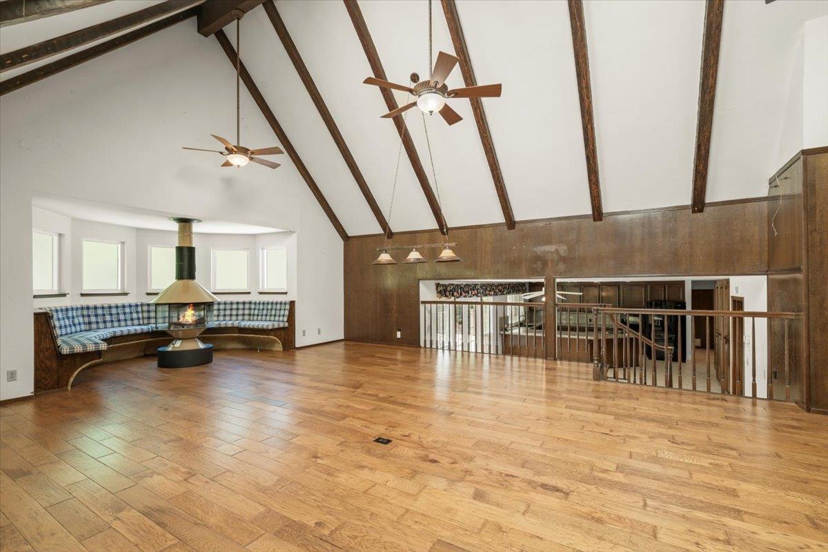 2155 Lilac Lane