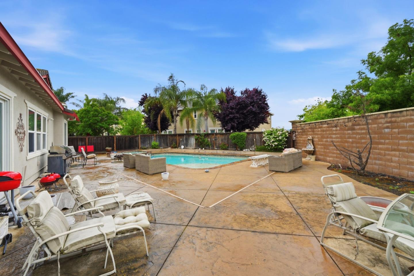 2397 Boulder Street