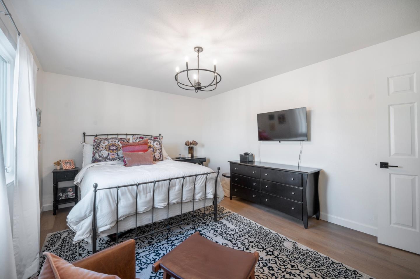 15605 La Mar Drive