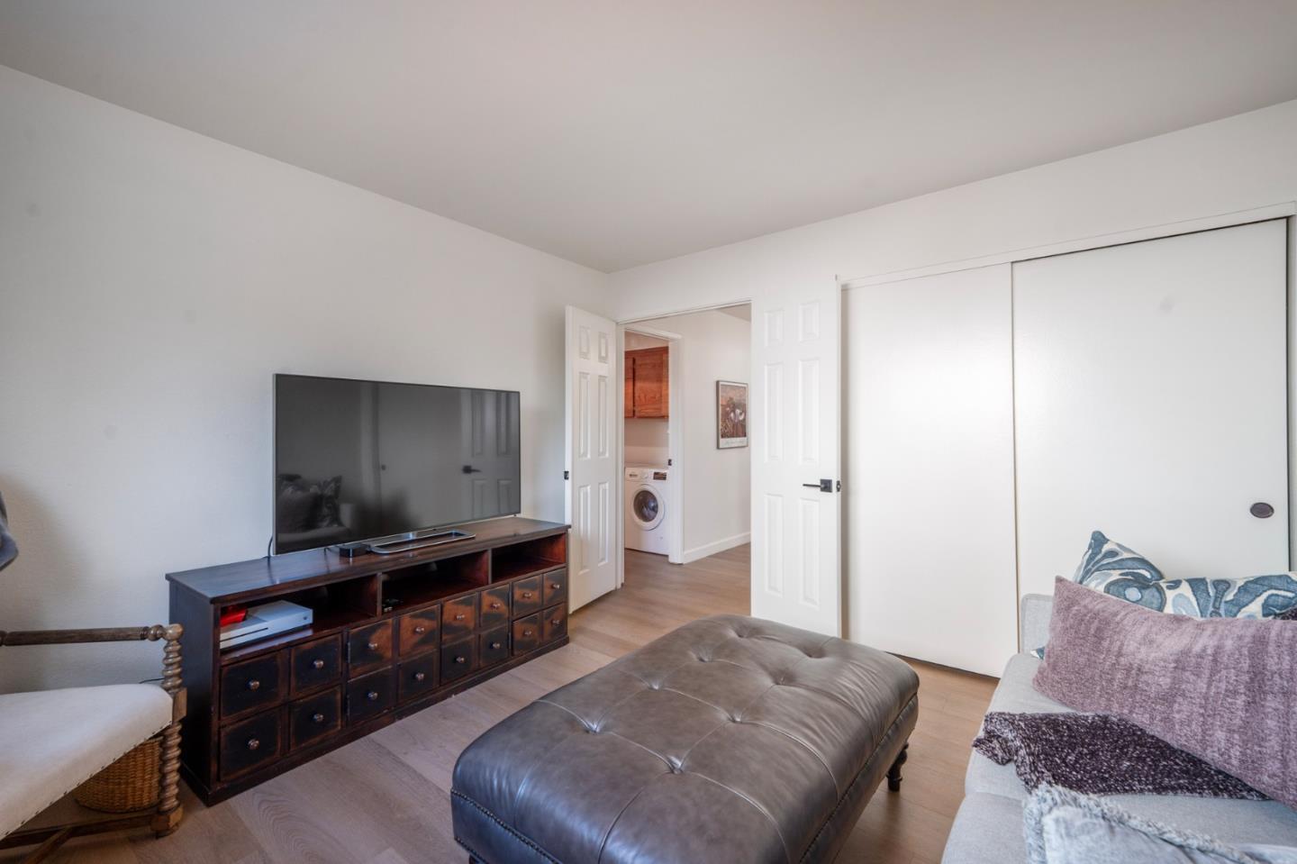 15605 La Mar Drive