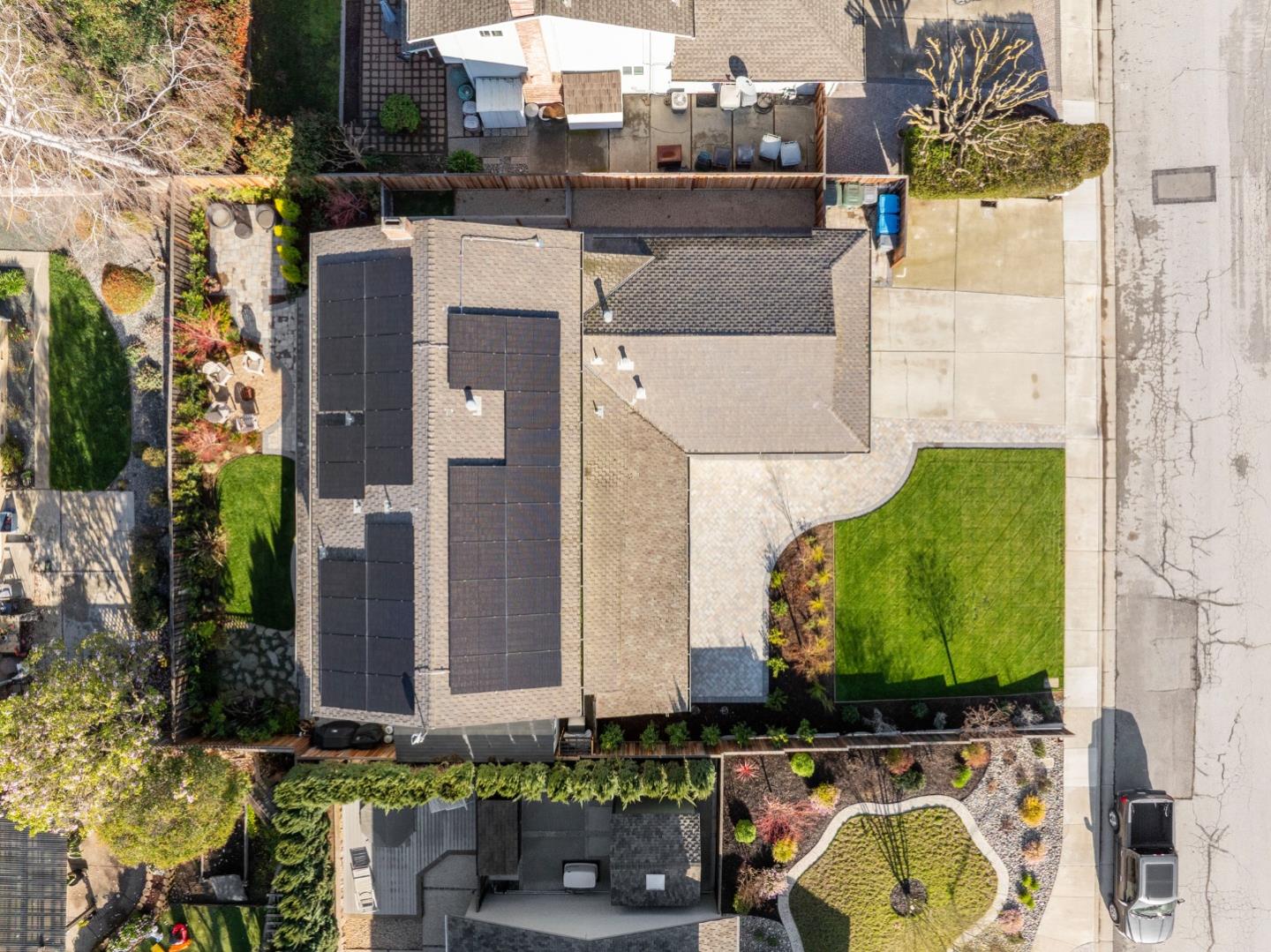 15605 La Mar Drive