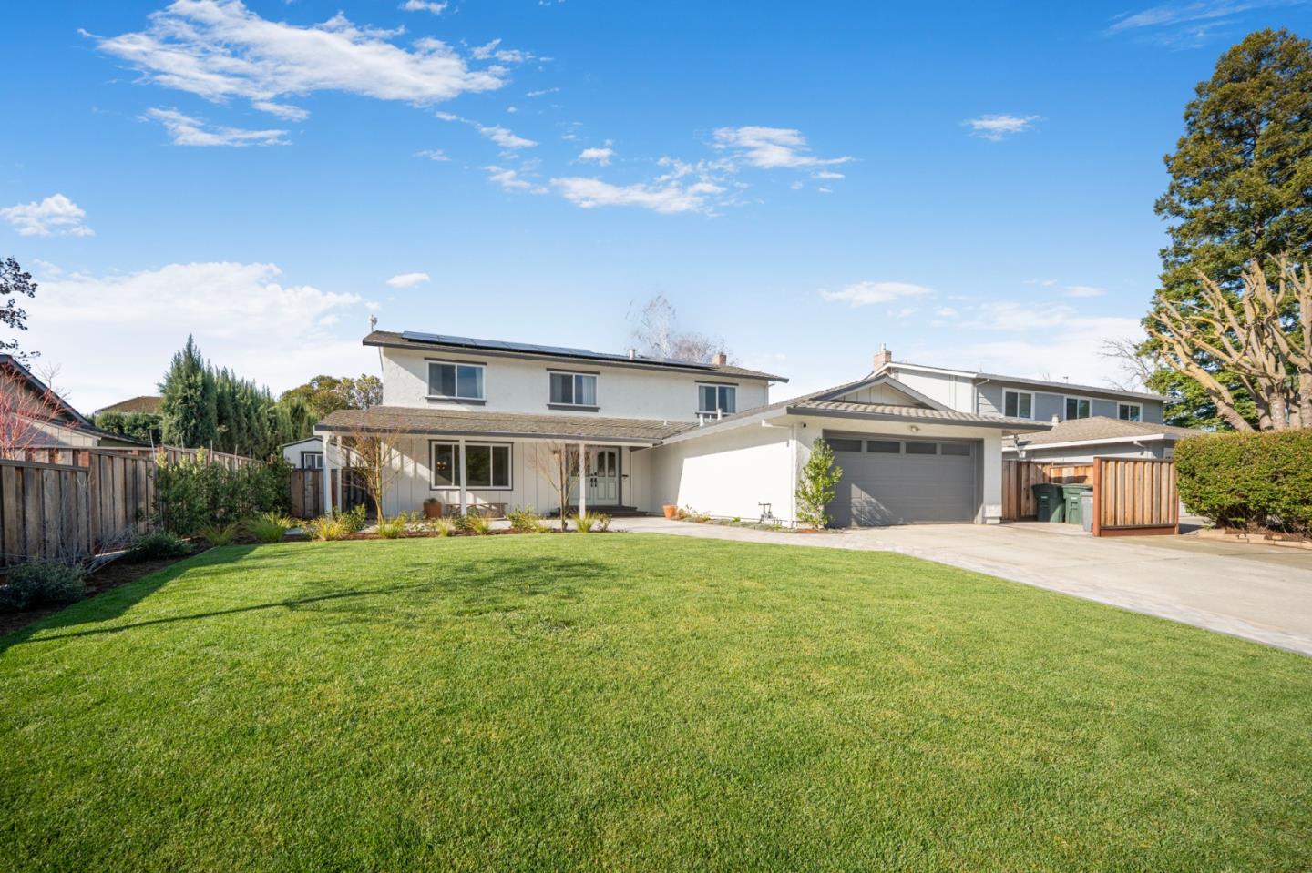 15605 La Mar Drive