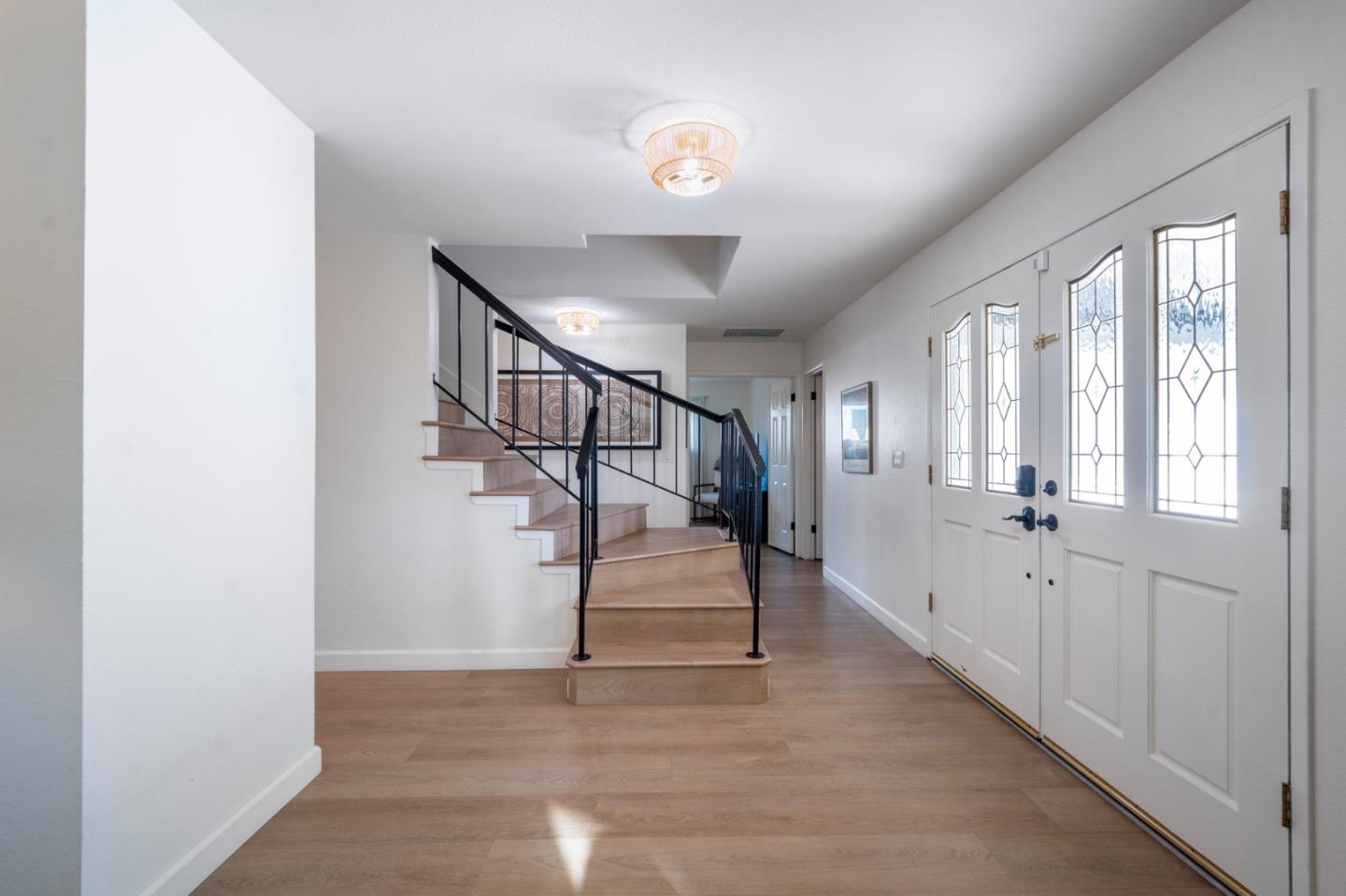15605 La Mar Drive