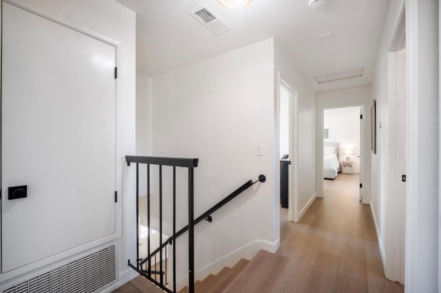 15605 La Mar Drive
