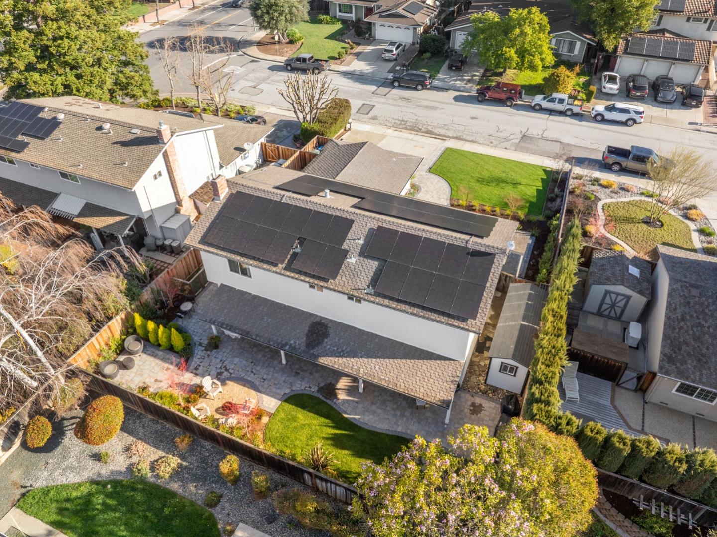 15605 La Mar Drive