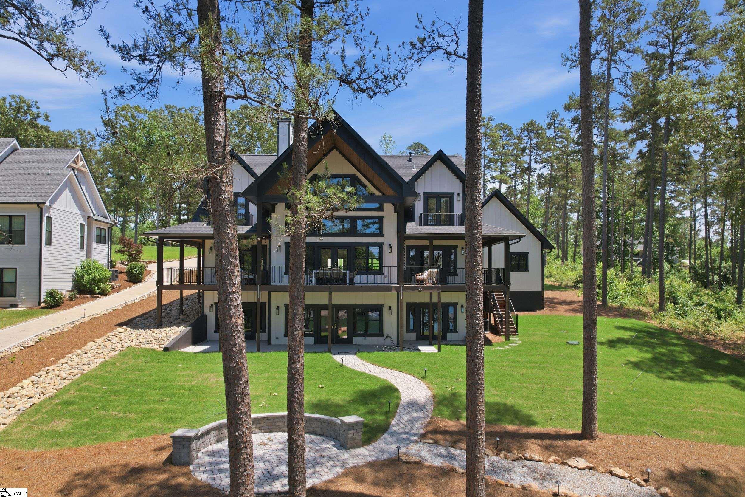 640 Crooked Trace Lane