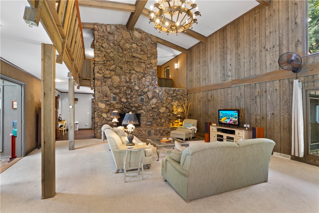 212 Middleton Shores Drive