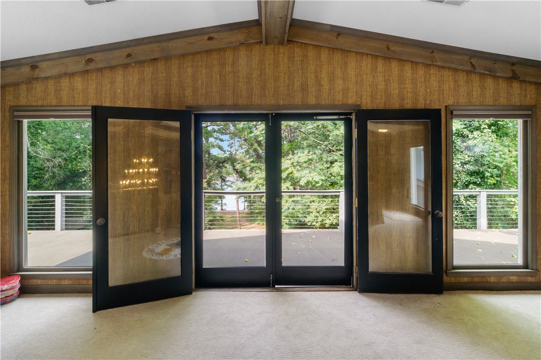 212 Middleton Shores Drive