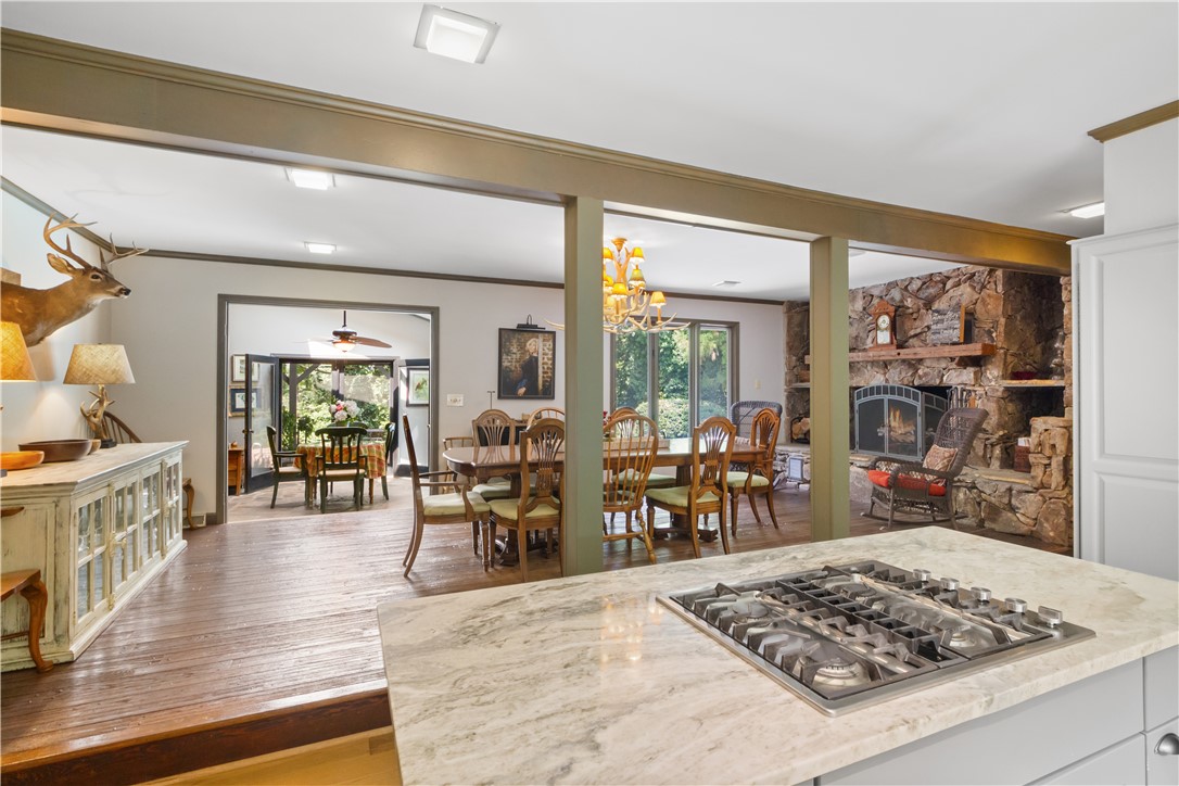 212 Middleton Shores Drive