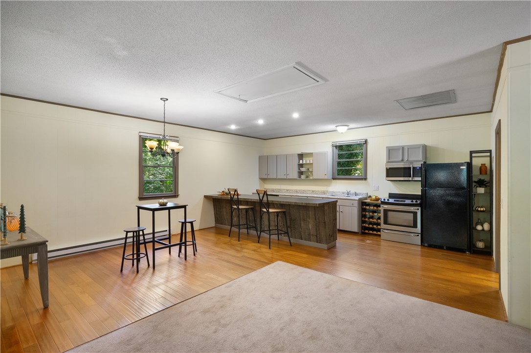 212 Middleton Shores Drive