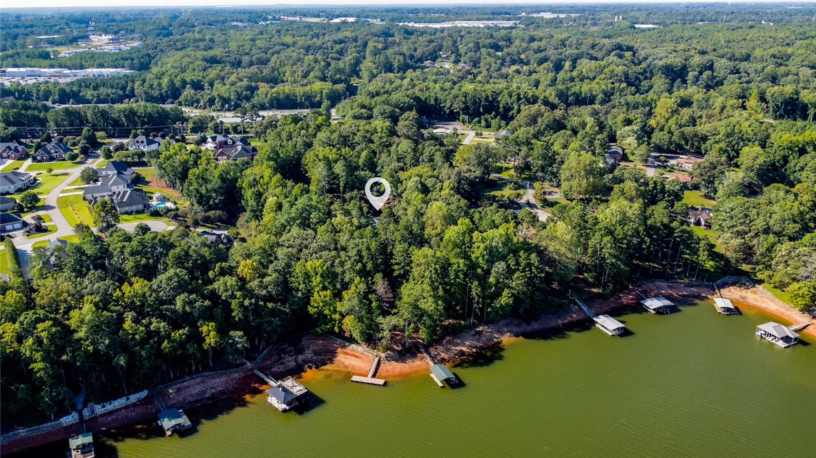 212 Middleton Shores Drive