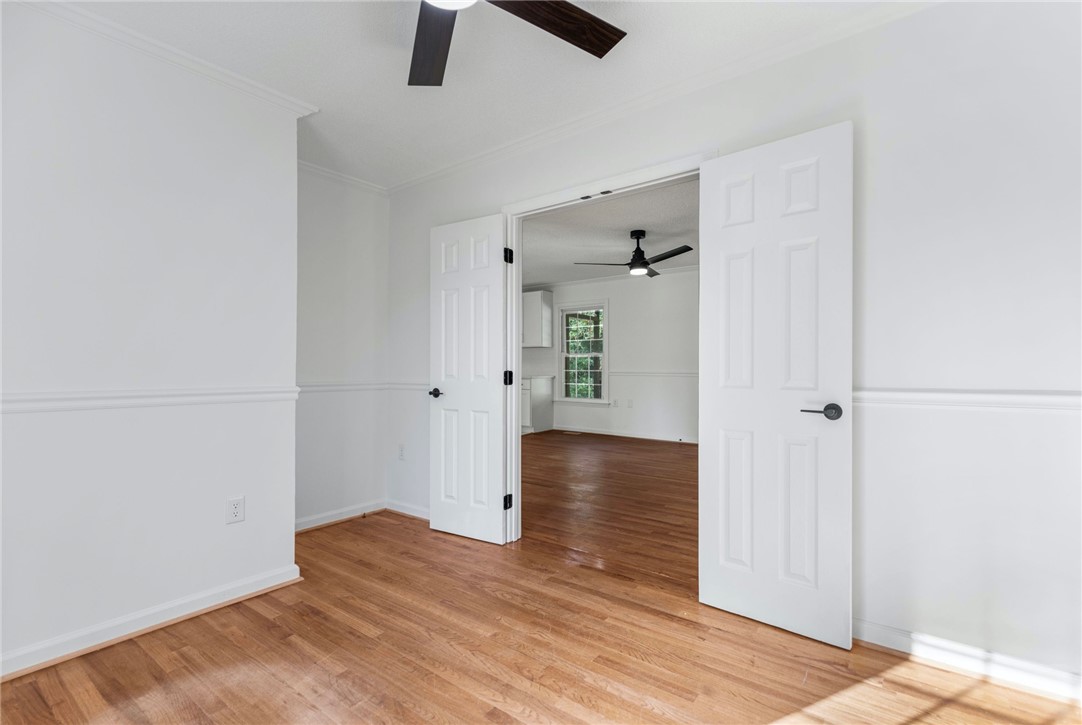 612 Walnut Way
