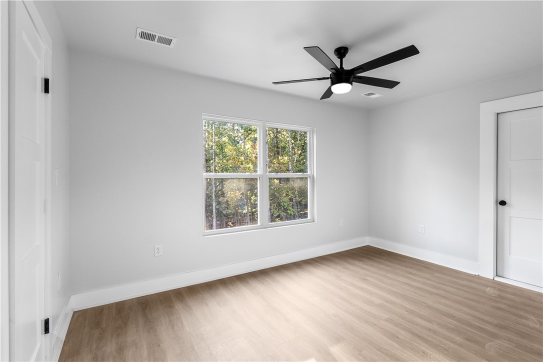 106 Summersweet Lane