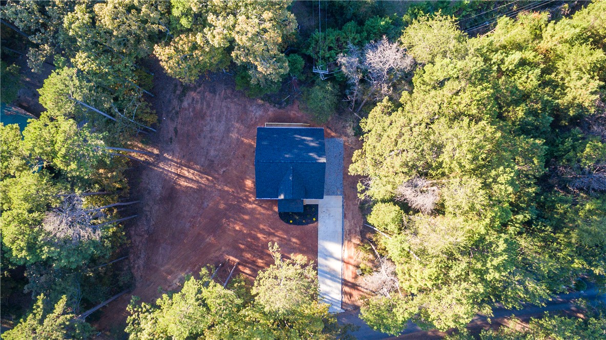 106 Summersweet Lane