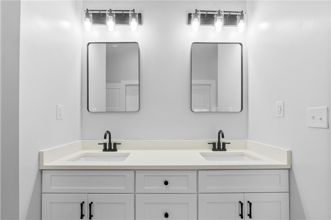 106 Summersweet Lane