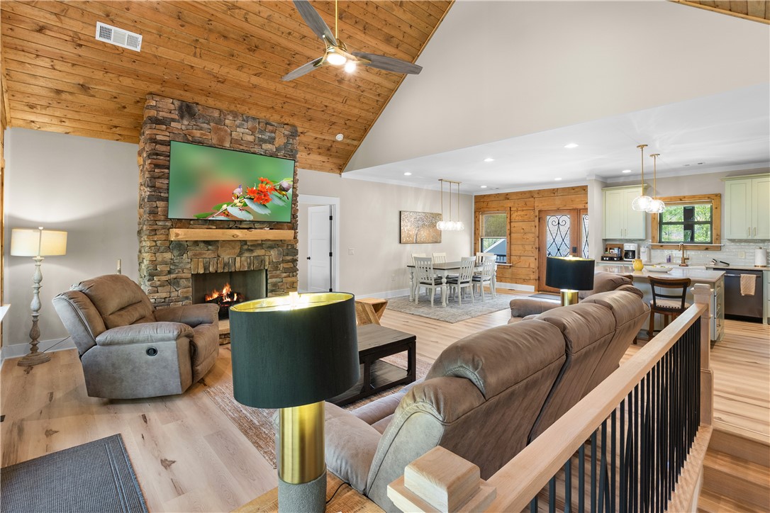 1111 Little River View Drive