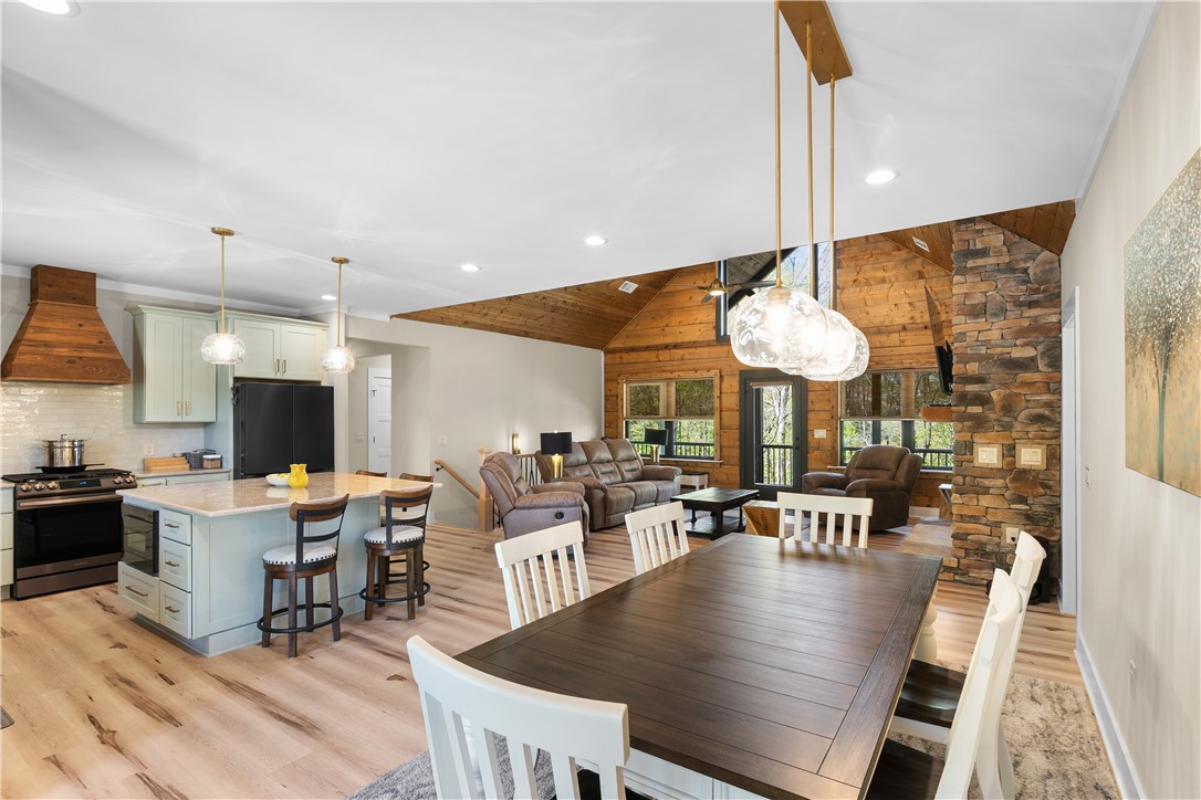 1111 Little River View Drive