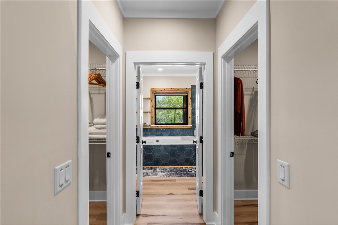 1111 Little River View Drive