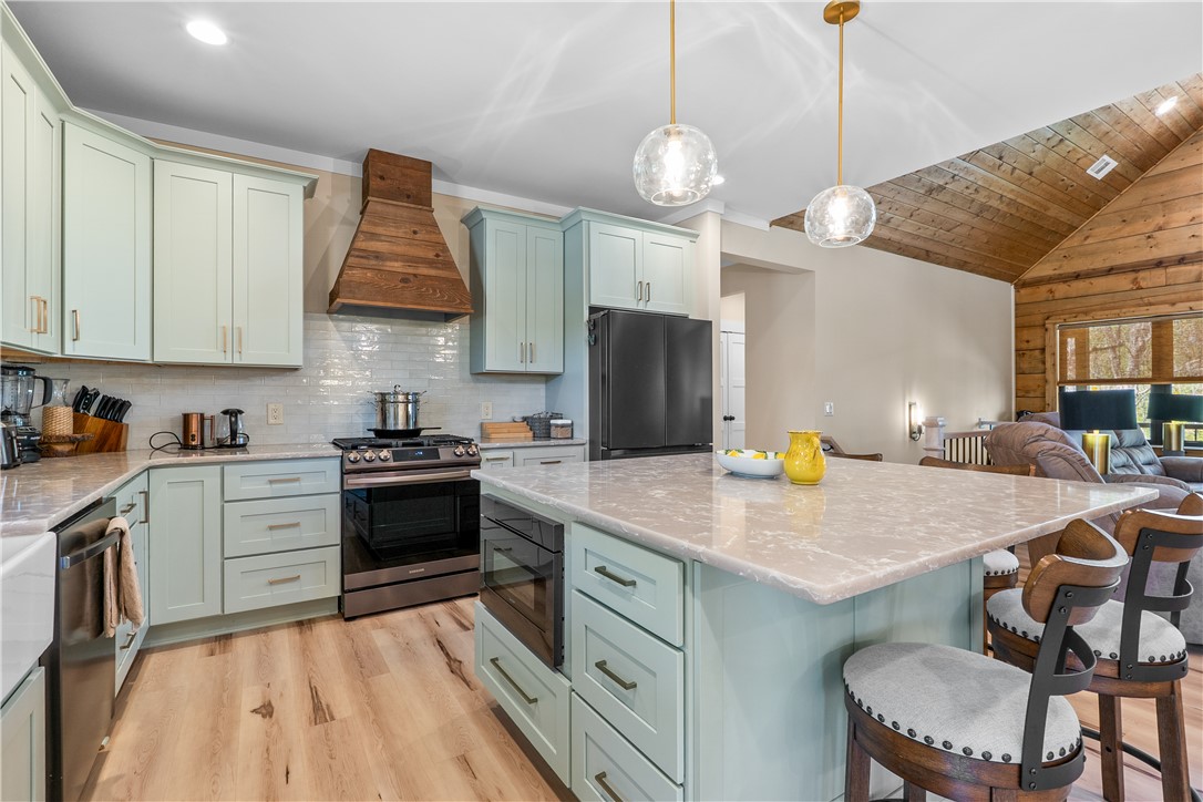 1111 Little River View Drive