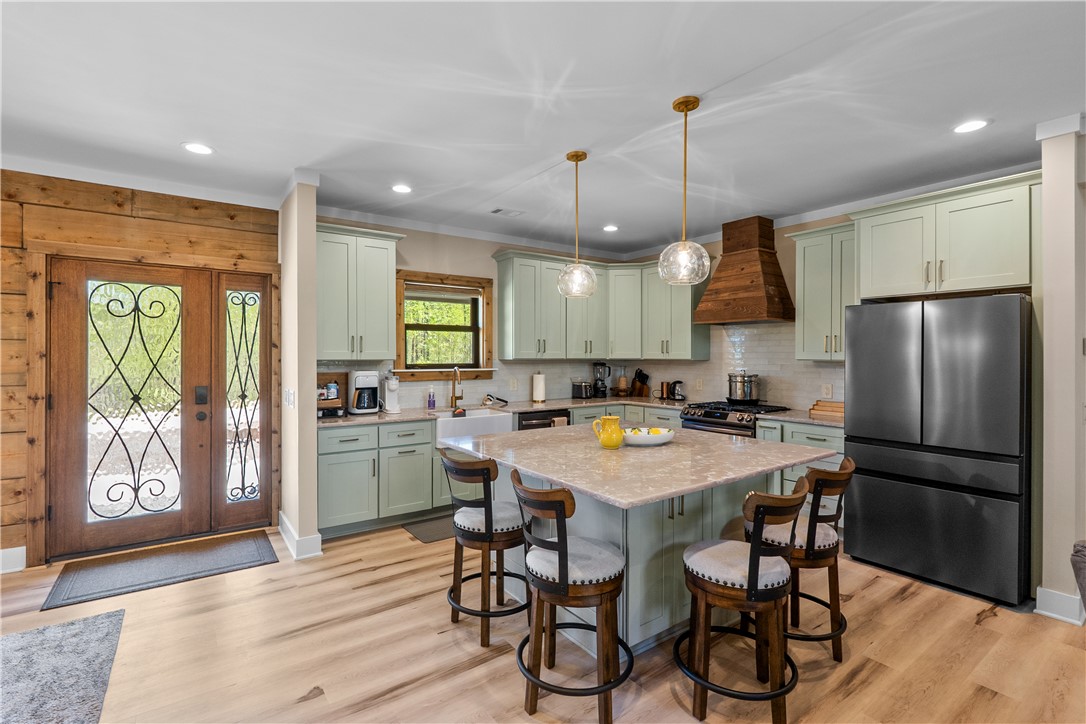 1111 Little River View Drive