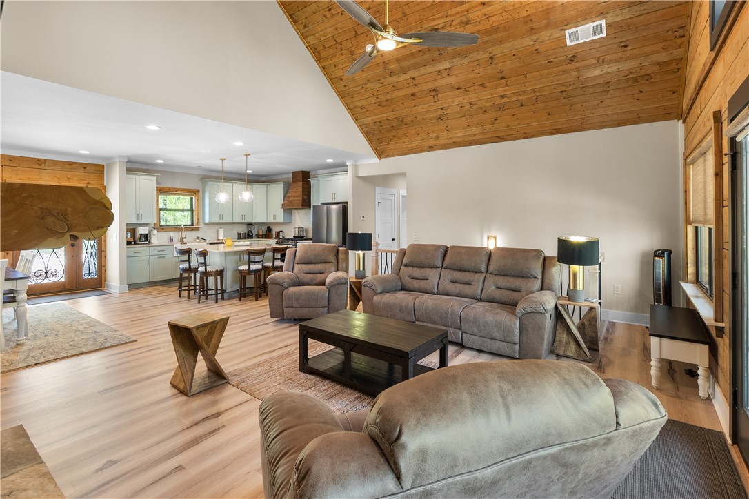 1111 Little River View Drive