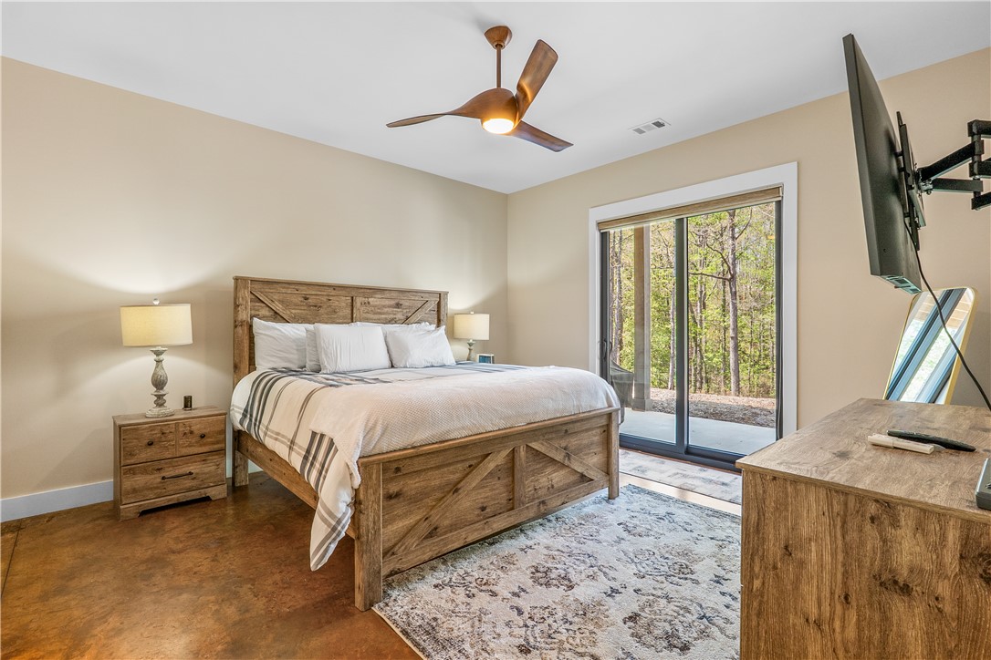 1111 Little River View Drive