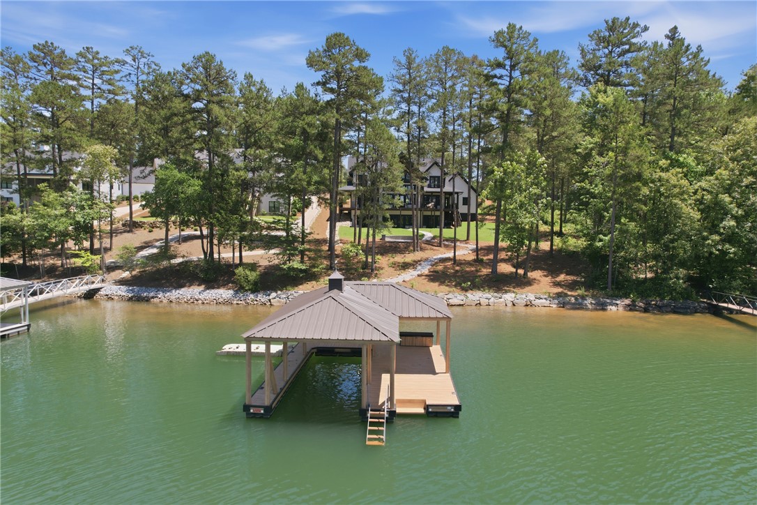 640 Crooked Trace Lane