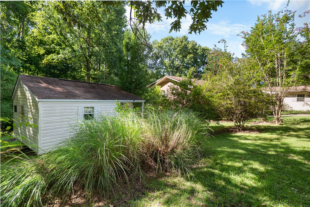 1116 S Andover Drive