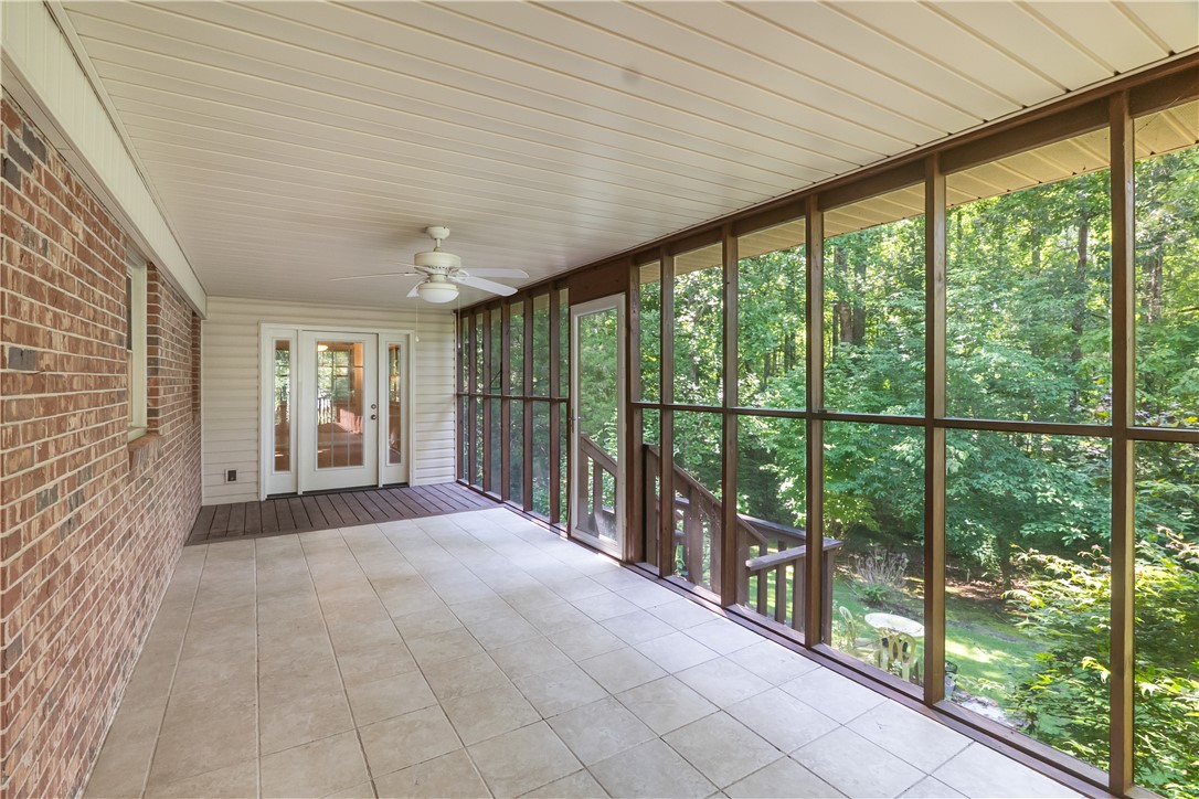 1116 S Andover Drive