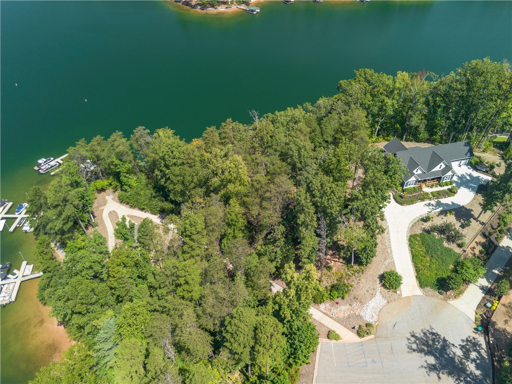 2000 Aberdeen Ln Squirrel Point