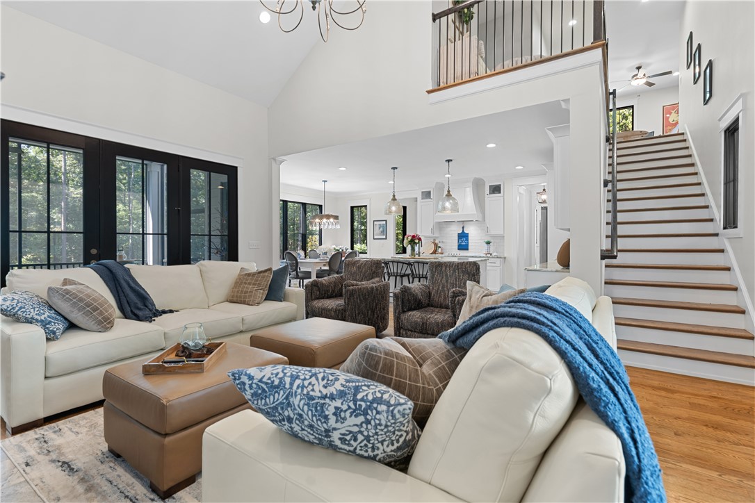 511 Oakdale Lane
