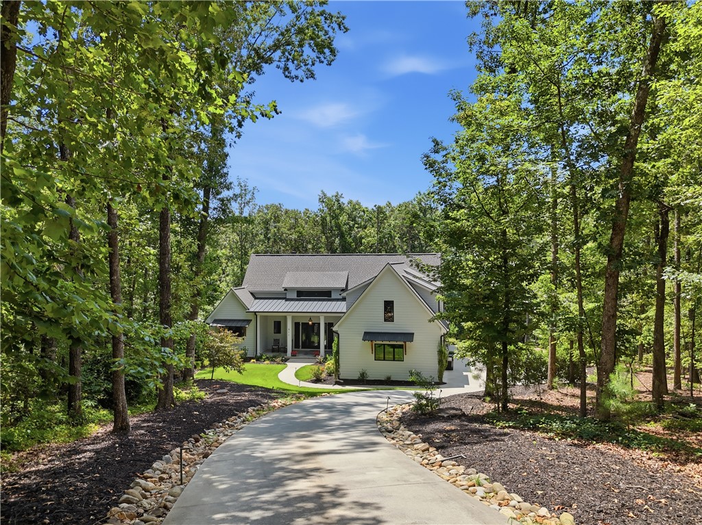 511 Oakdale Lane