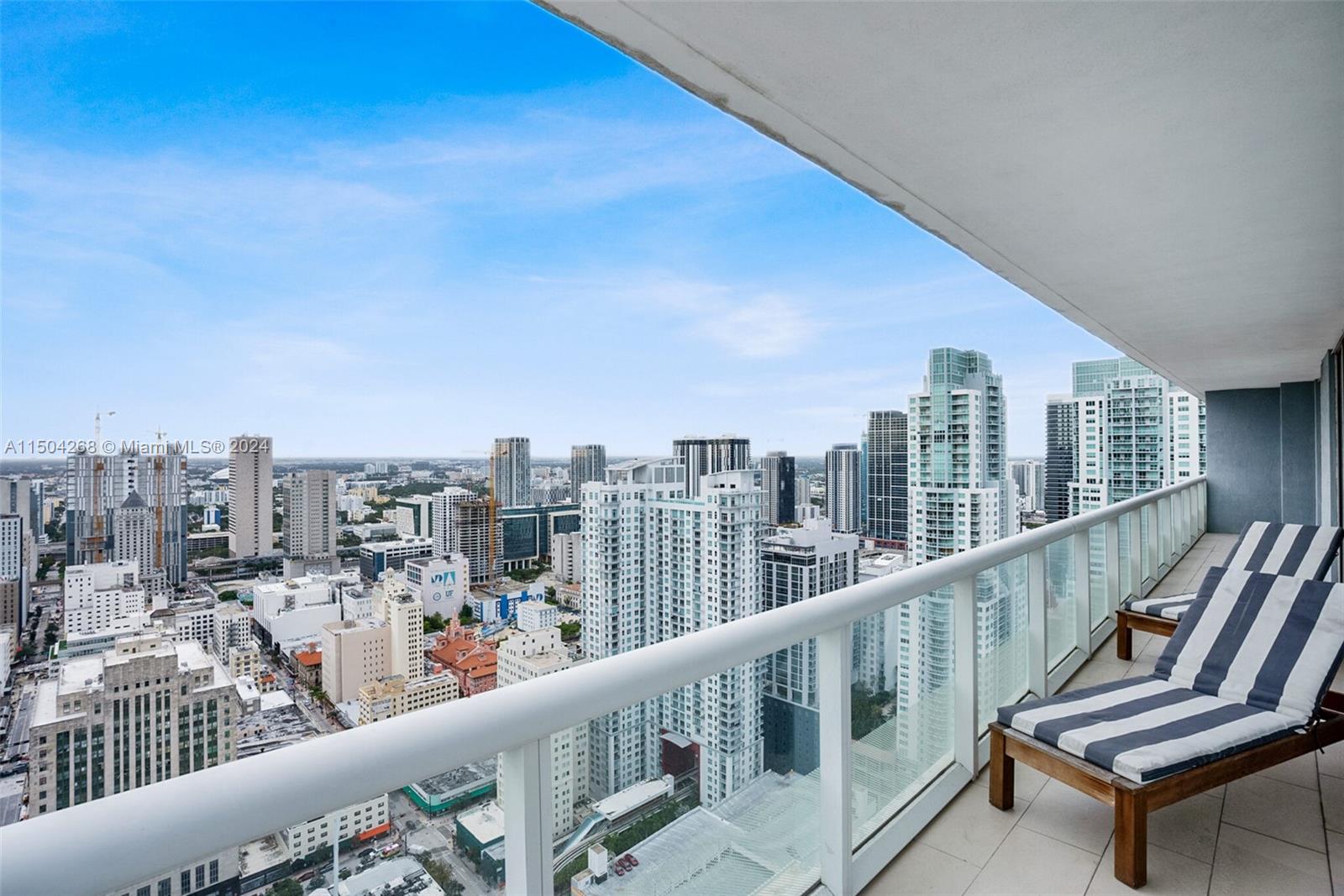 50 Biscayne Blvd # 4611