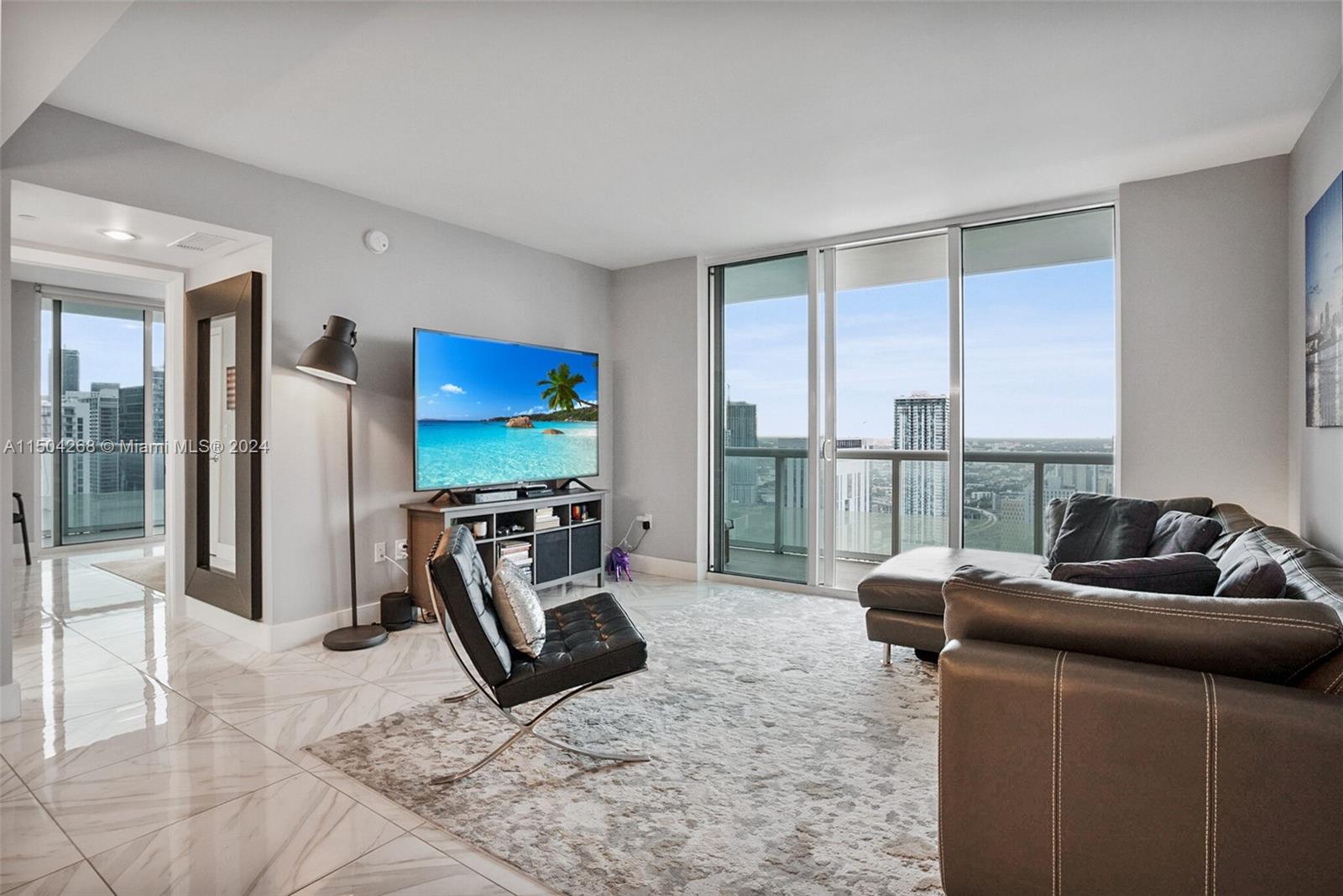 50 Biscayne Blvd # 4611