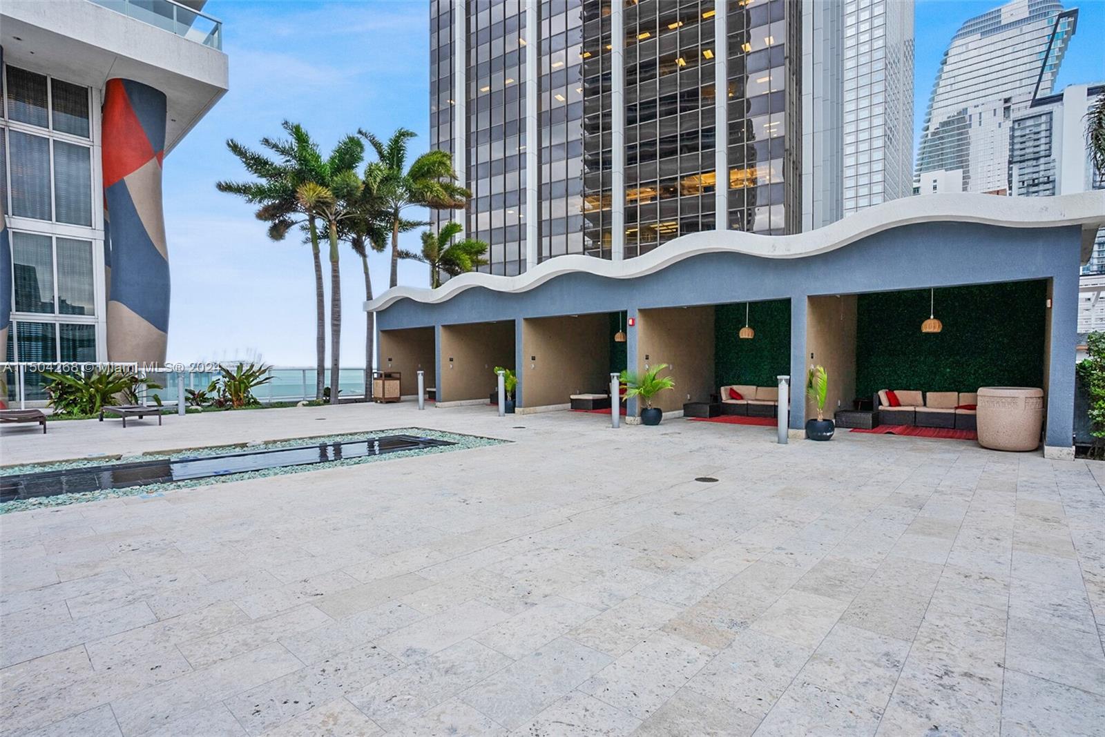 50 Biscayne Blvd # 4611