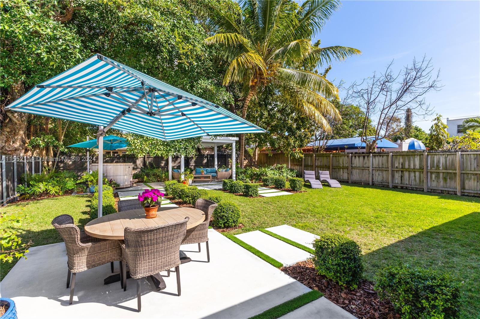 1153 SW 20th Ave