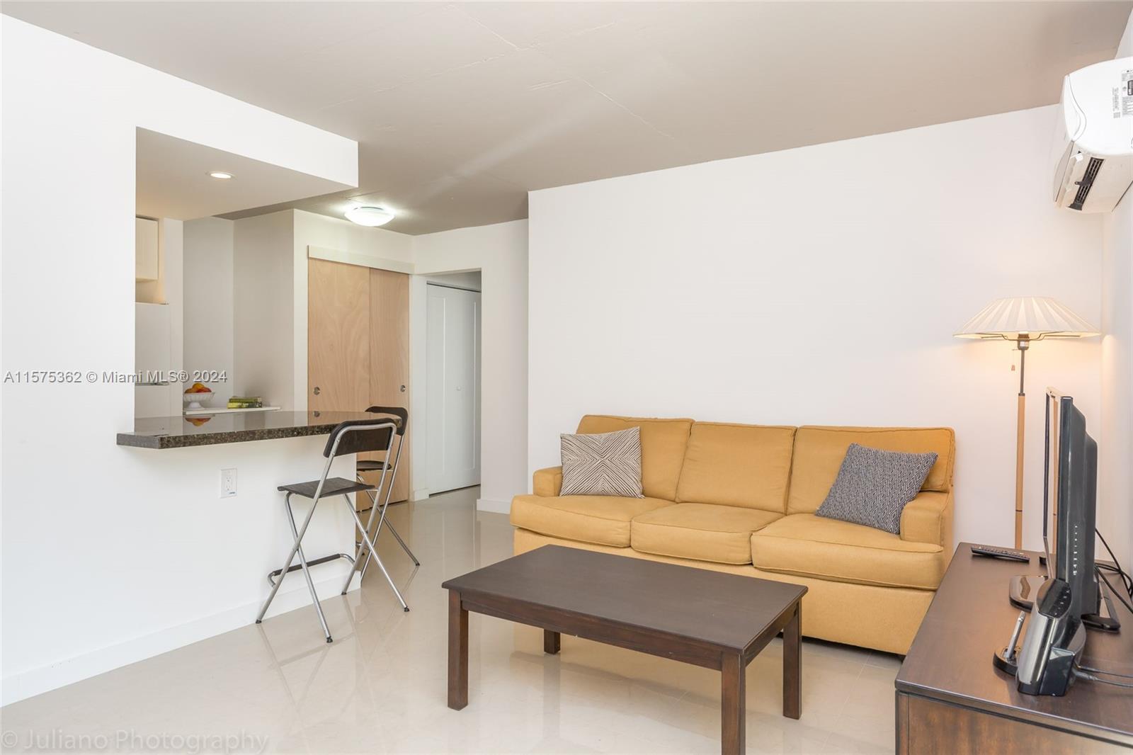 915 Jefferson Ave # 2A