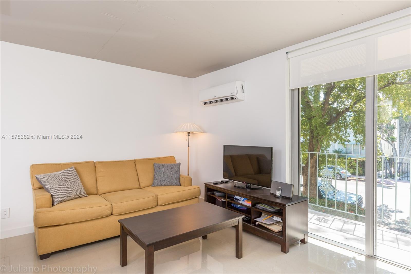 915 Jefferson Ave # 2A