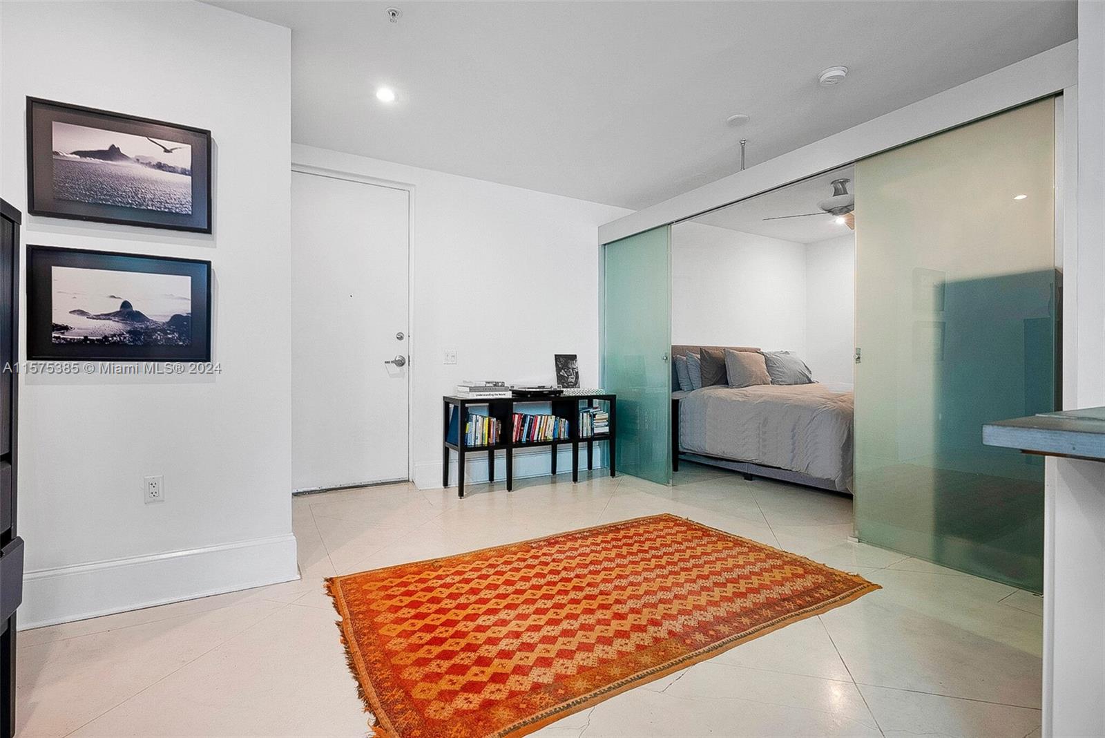 1700 Meridian Ave # 208
