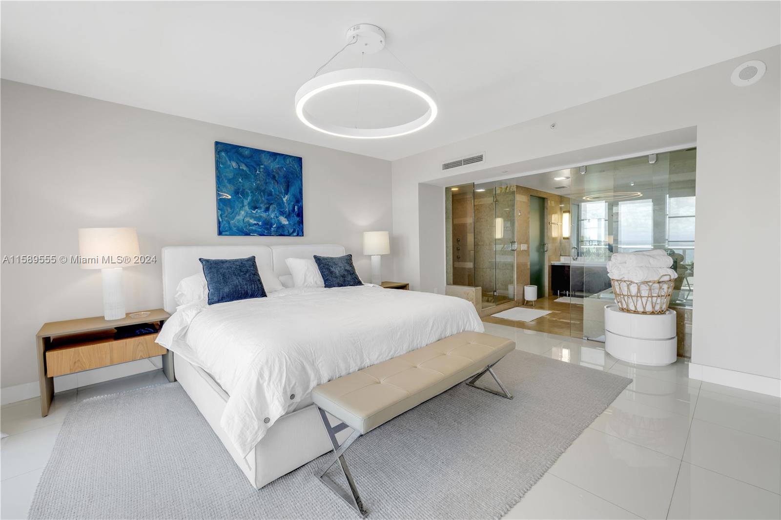 3739 Collins Ave # 302 Unit: N-302