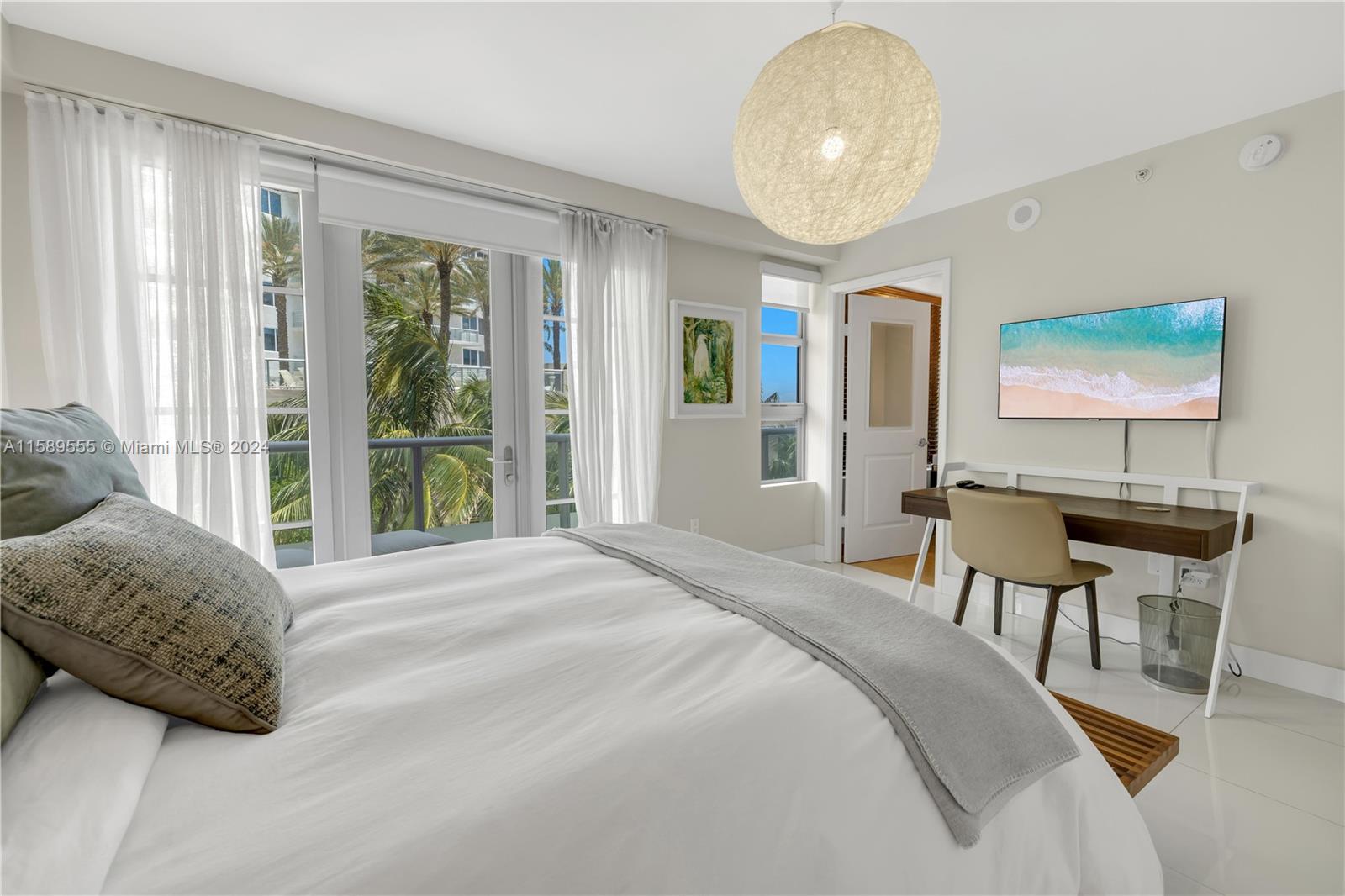 3739 Collins Ave # 302 Unit: N-302