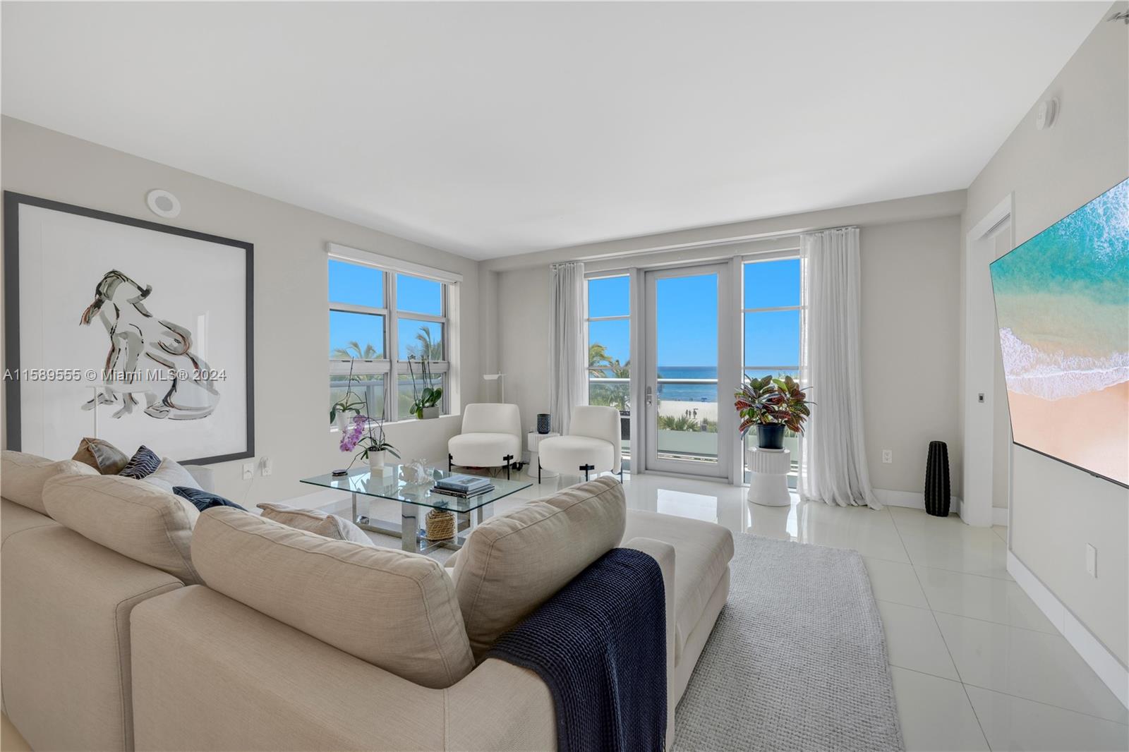 3739 Collins Ave # 302 Unit: N-302
