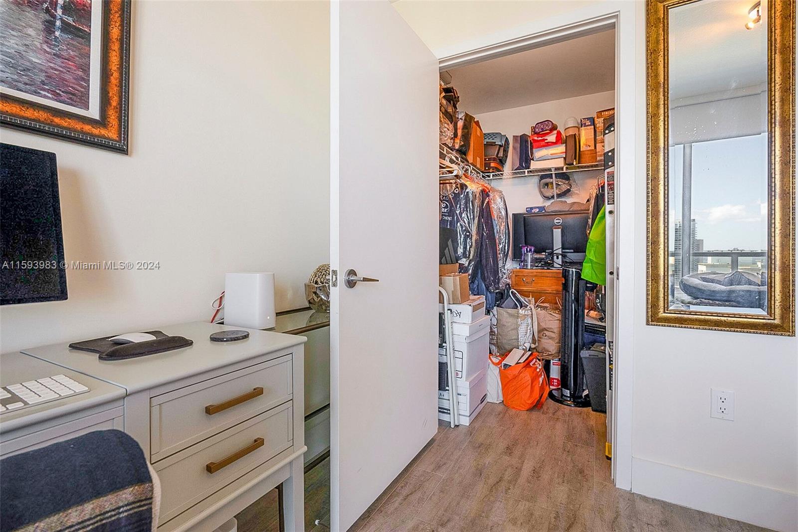 1111 SW 1st Ave Unit: UPH4022-