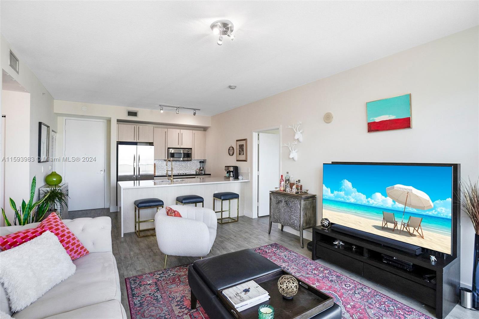 1111 SW 1st Ave Unit: UPH4022-