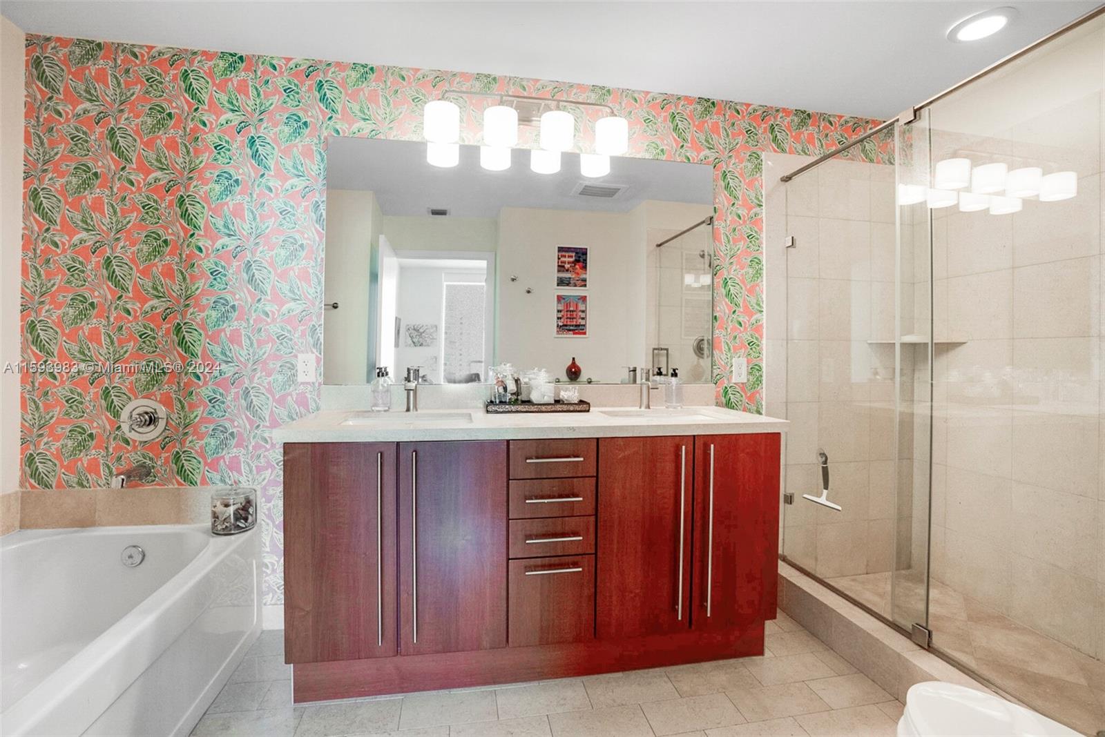 1111 SW 1st Ave Unit: UPH4022-